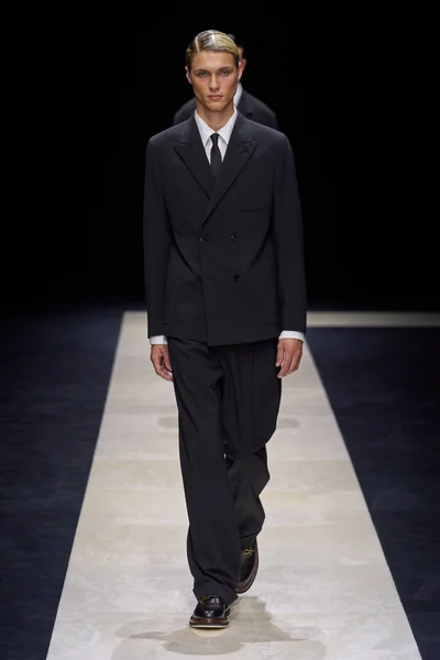 Look 82